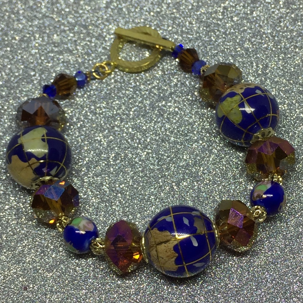 Global bracelet
